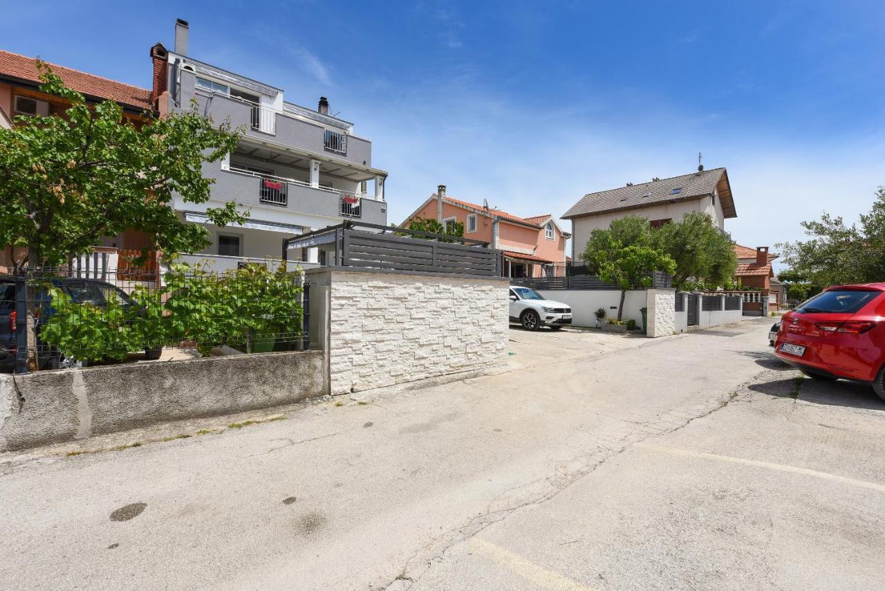 Deluxe Apartman Korina & Ramona Zadar Exteriör bild
